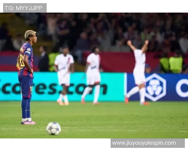 网红博主分享免费观赛秘诀:成为诺坎普建筑工人享受巴萨比赛 网红博主分享免费观赛秘诀:成为诺坎普建筑工人享受巴萨比赛