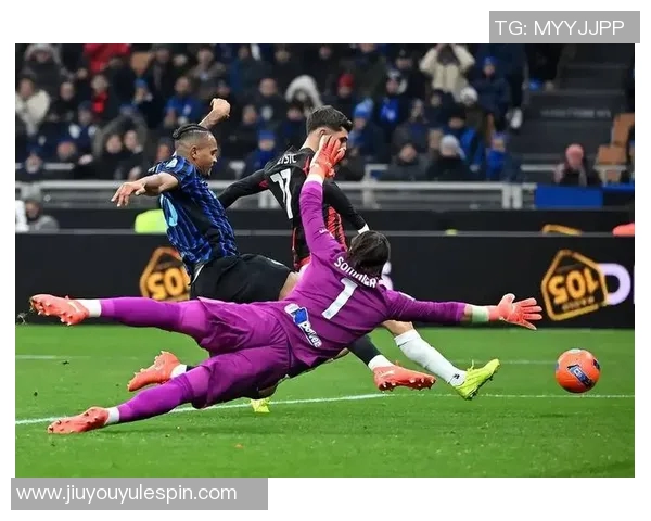 国米二号门将驾车意外撞亡老人球队紧急取消赛前发布会 国米二号门将驾车意外撞亡老人球队紧急取消赛前发布会